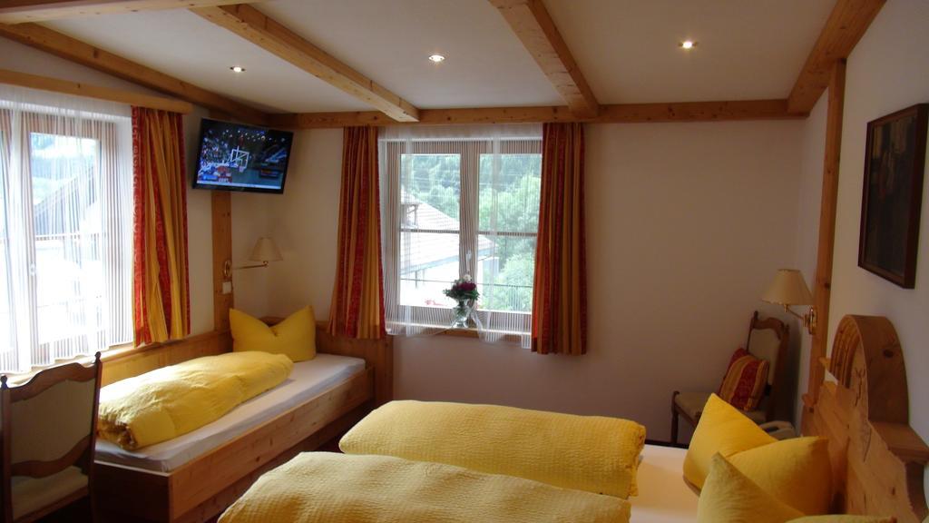 Hotel Traube سانكت غالنكرش الغرفة الصورة